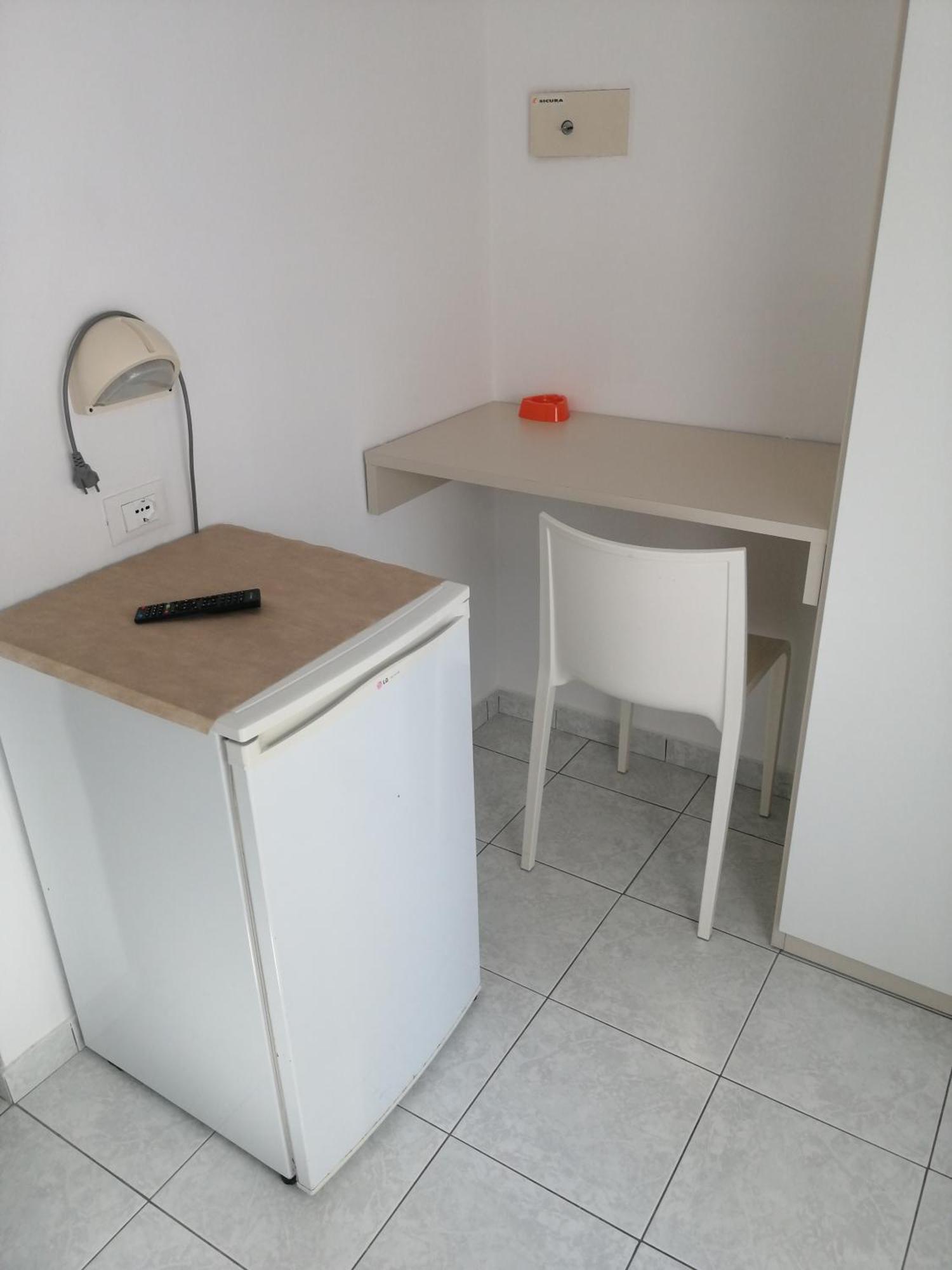 B&B - Meuble' - Hotel " Cordiale " Misano Adriatico Eksteriør bilde